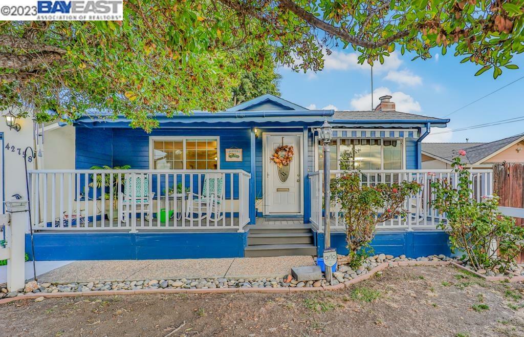 Property Photo: 42758 Gatewood St CA 94538