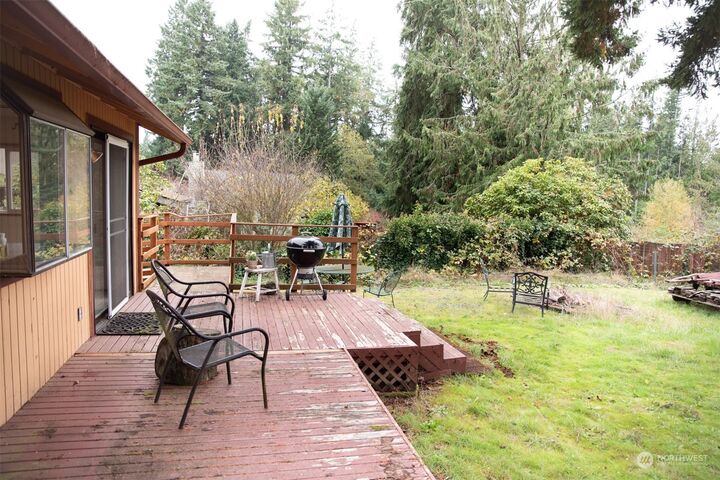 Property Photo: 13895 Crestview Circle NW WA 98383