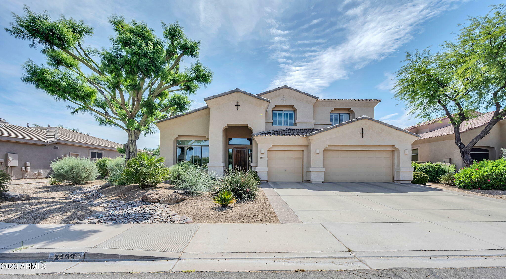 Property Photo:  2199 S Sailors Way  AZ 85295 