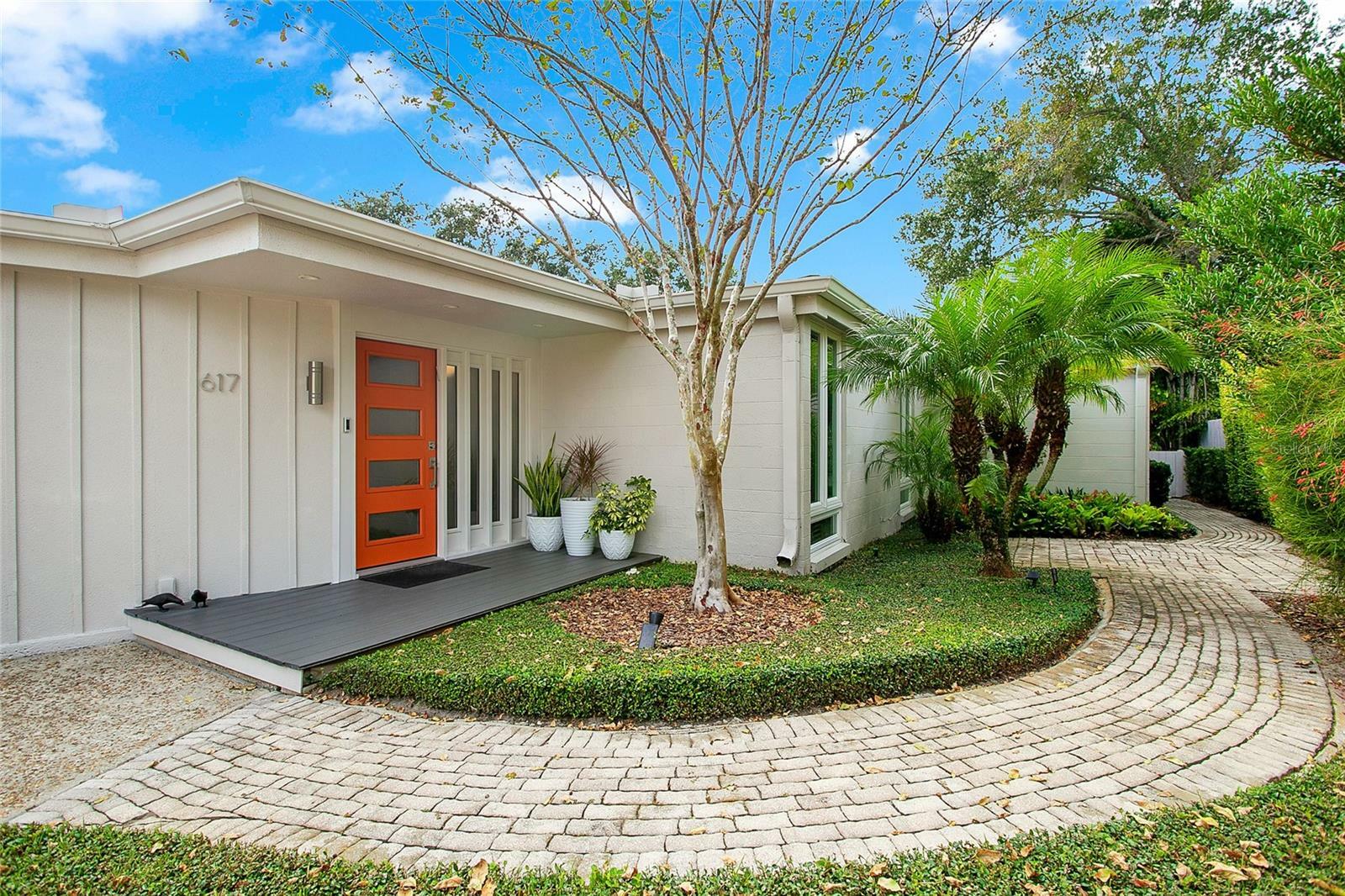 Property Photo:  617 S Phelps Avenue  FL 32789 