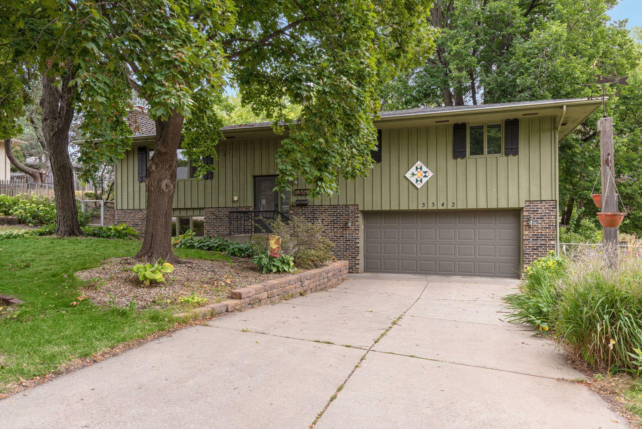 3342 Edgewood Avenue N  Crystal MN 55427 photo