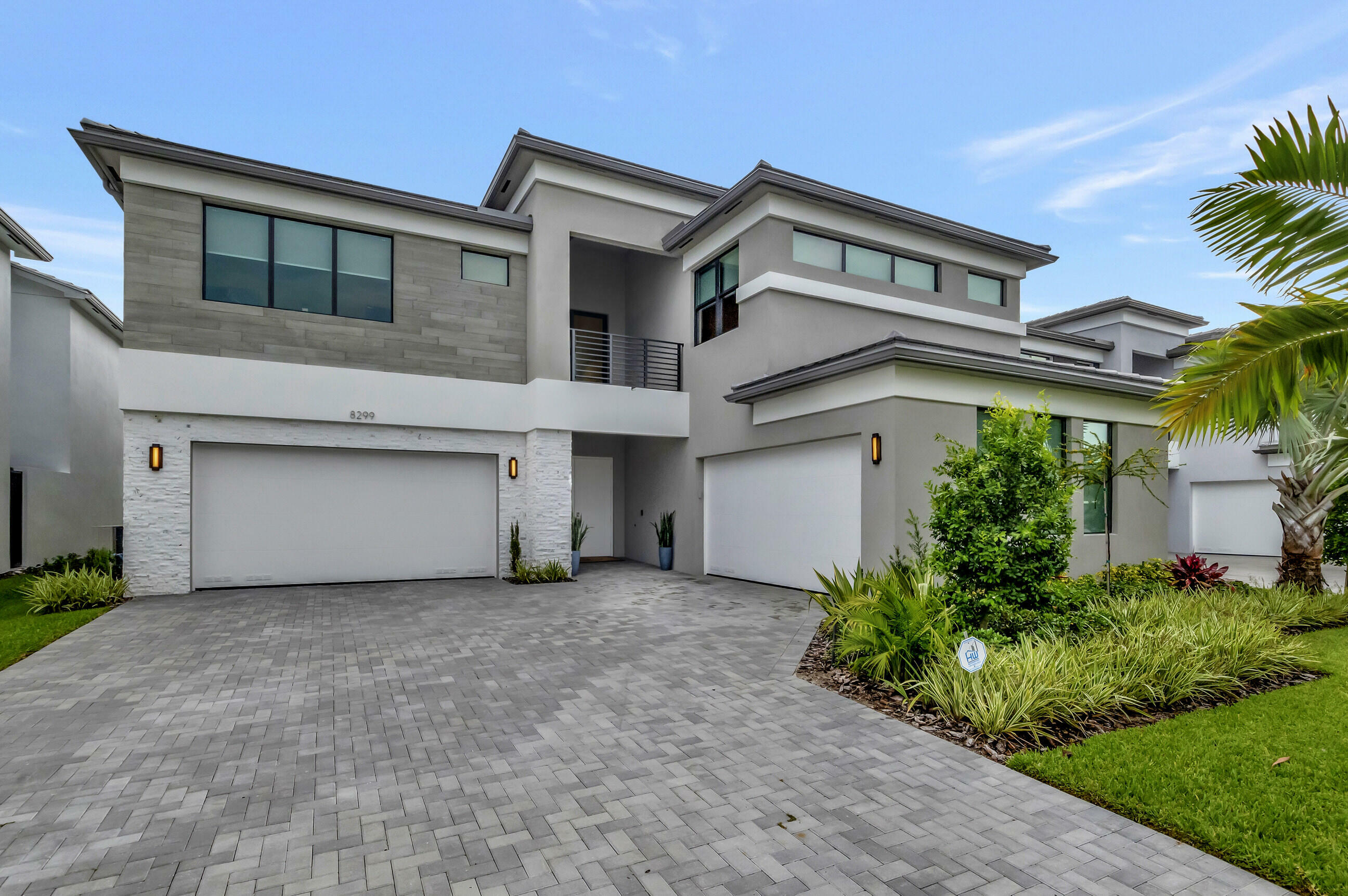 Property Photo:  8299 Fishhawk Falls Court  FL 33496 