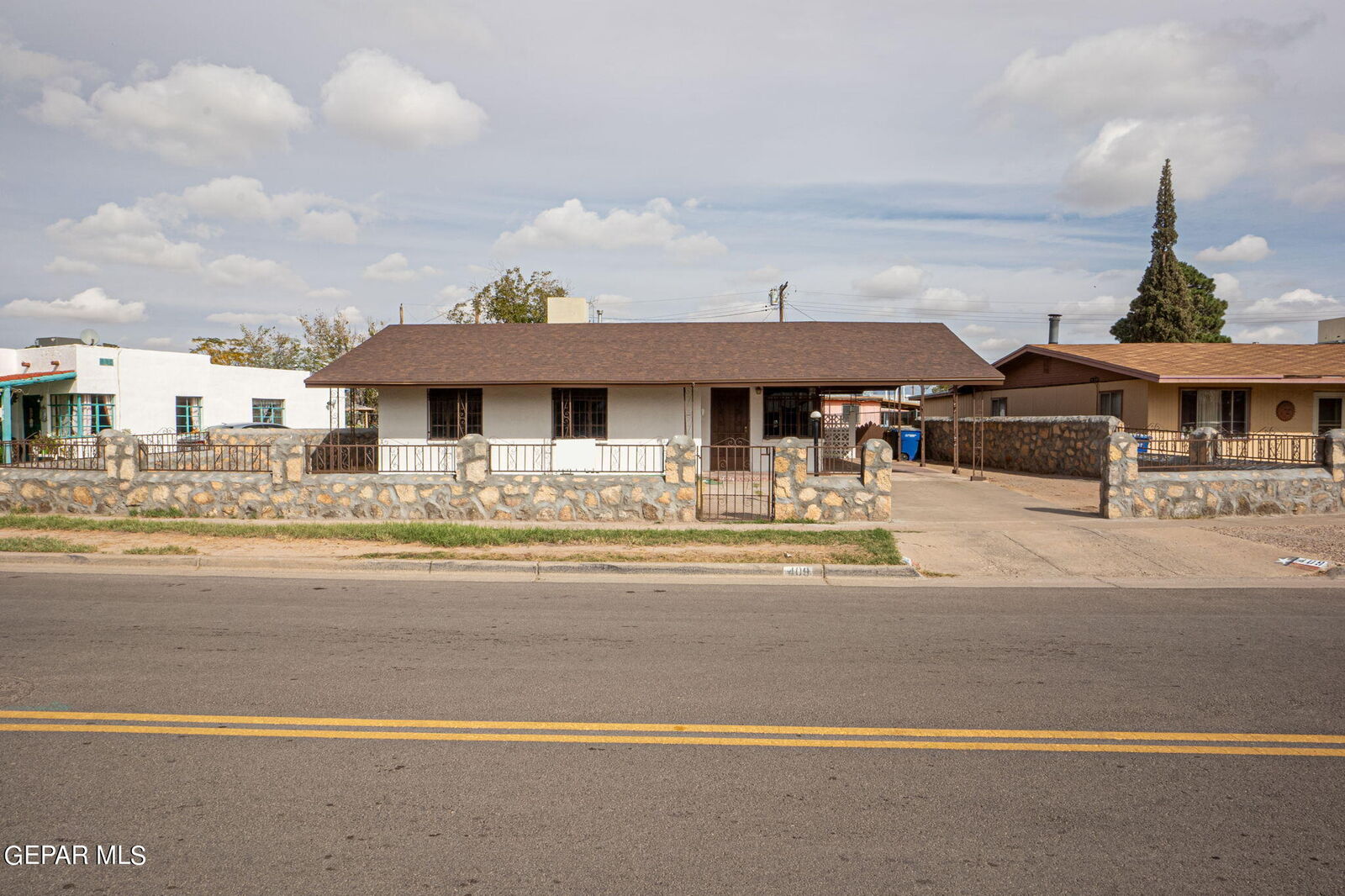 Property Photo: 409 Ben Swain Drive TX 79915