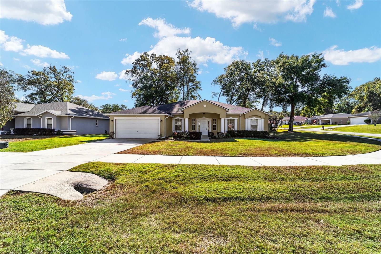 Property Photo:  2640 NE 25th Street  FL 34470 