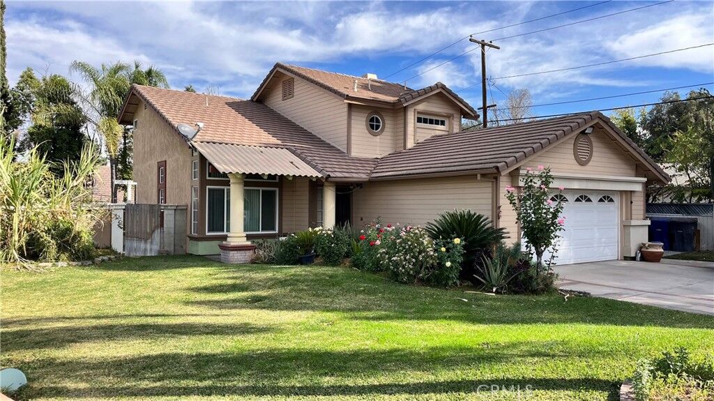 Property Photo:  1528 Hillcrest  CA 92501 
