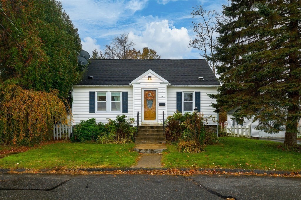 Property Photo:  34 Brightwood Ave  MA 01604 