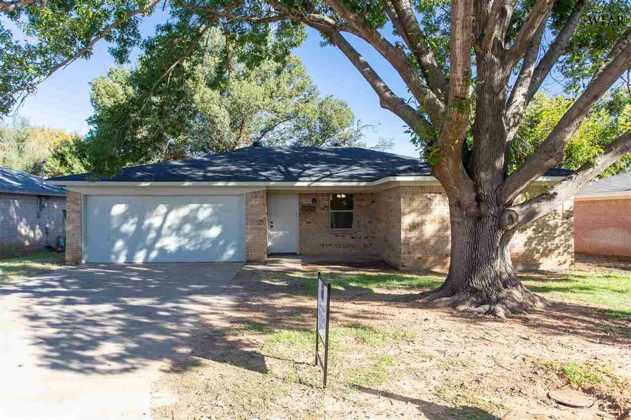 Property Photo:  1005 Cheryl Drive  TX 76354 