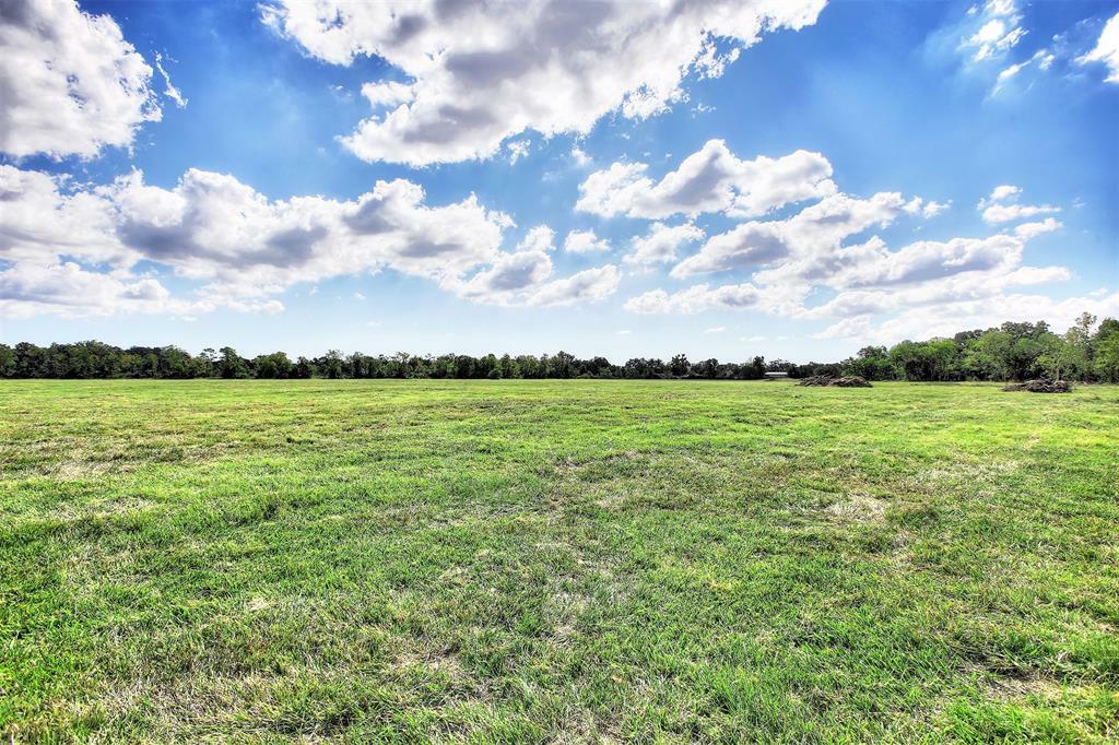 Property Photo:  4833 Ike Franks Road  TX 77517 