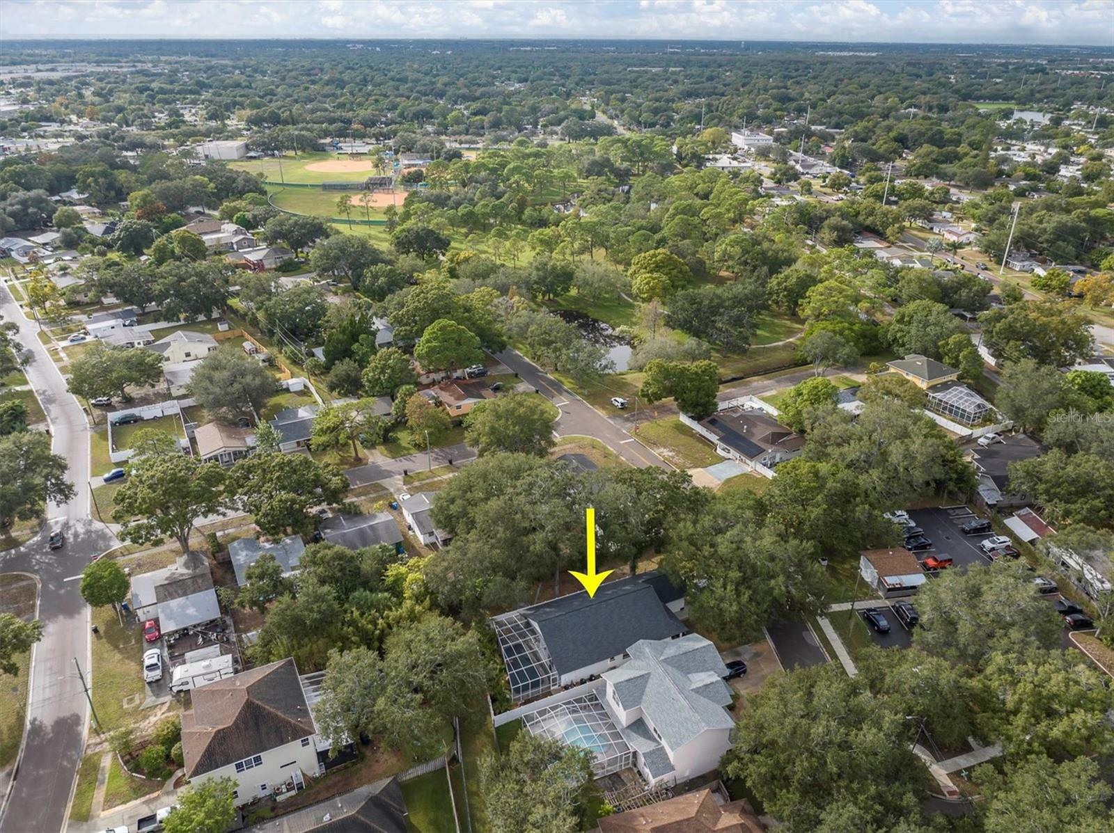 Property Photo:  552 Atwood Avenue N  FL 33702 