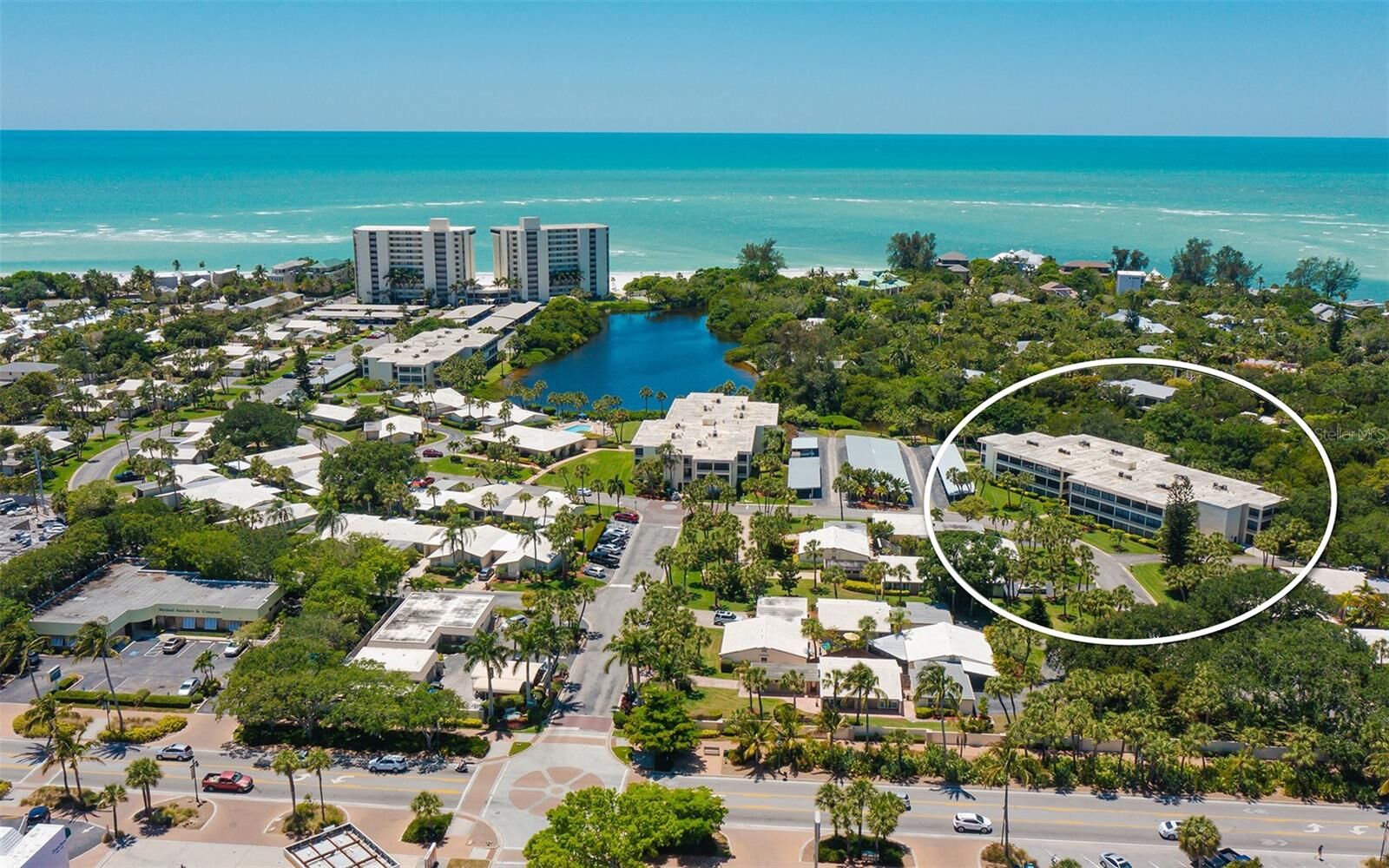 Property Photo:  225 Hourglass Way 307  FL 34242 