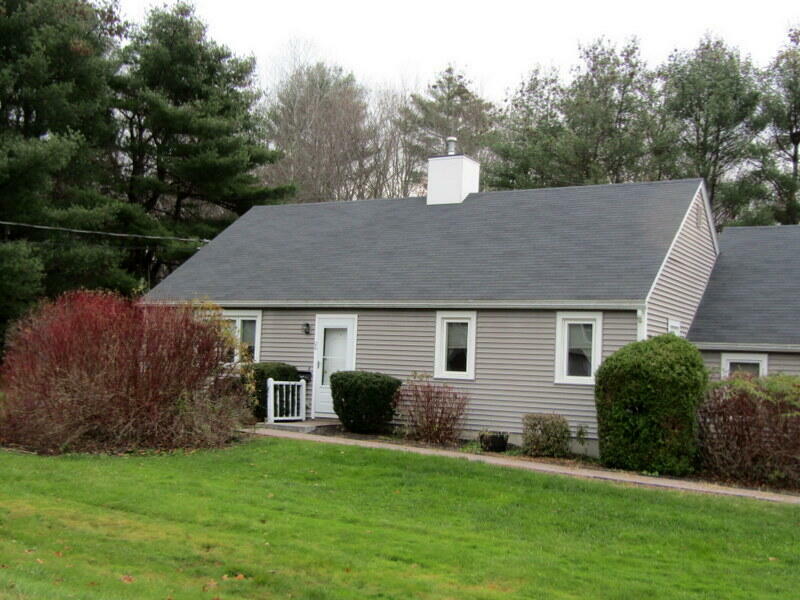 Property Photo: 20 Colonial Way 3 ME 04210