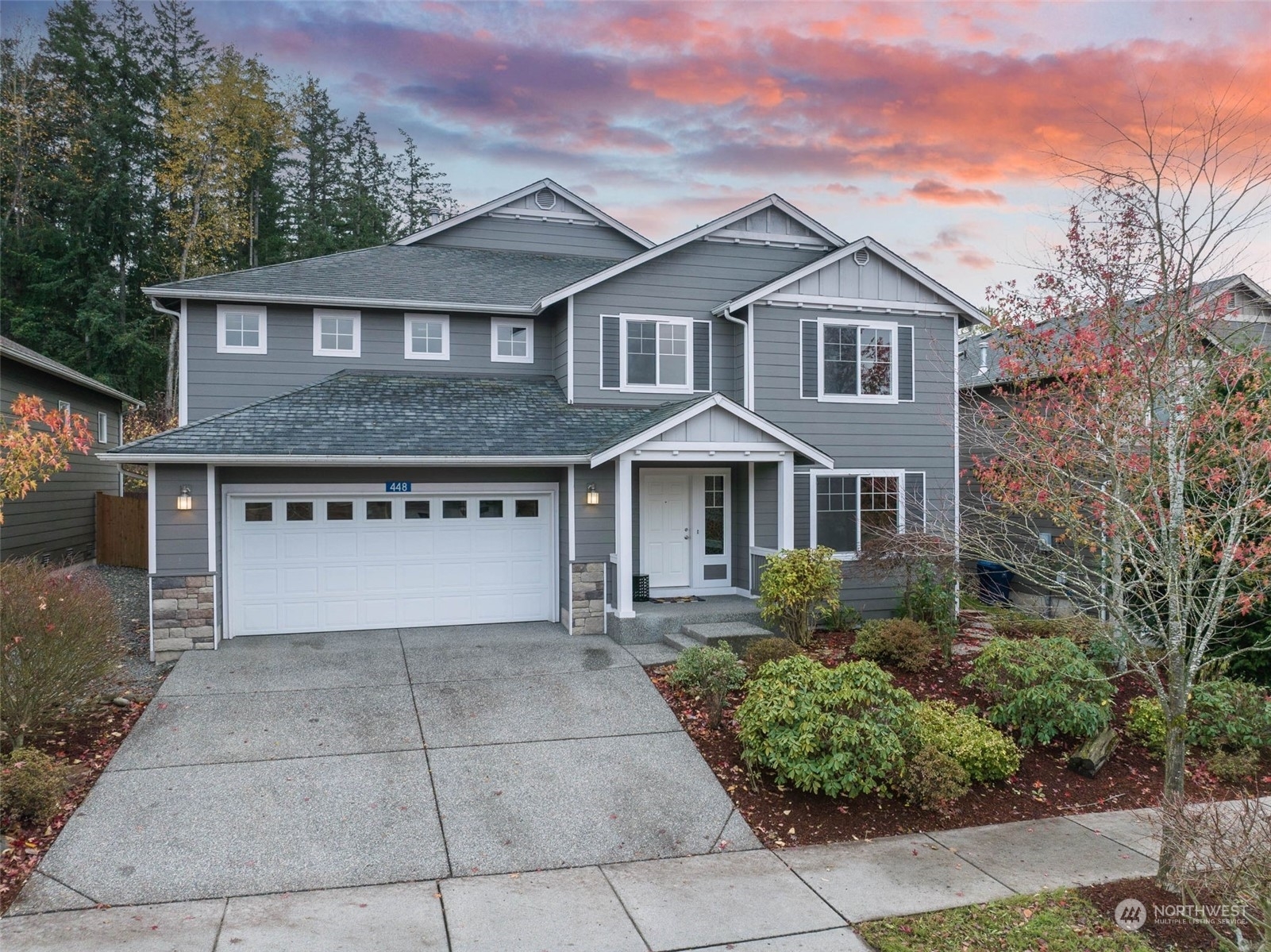 Property Photo:  448 Barry Loop  WA 98274 