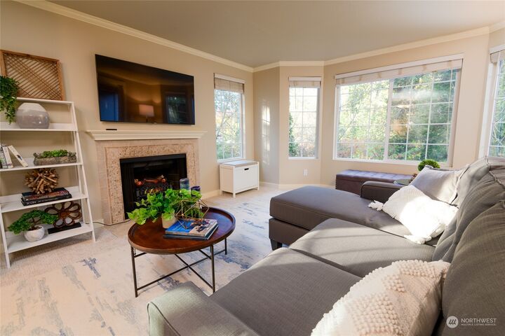 Property Photo: 9822 NE 122nd Street U201 WA 98034