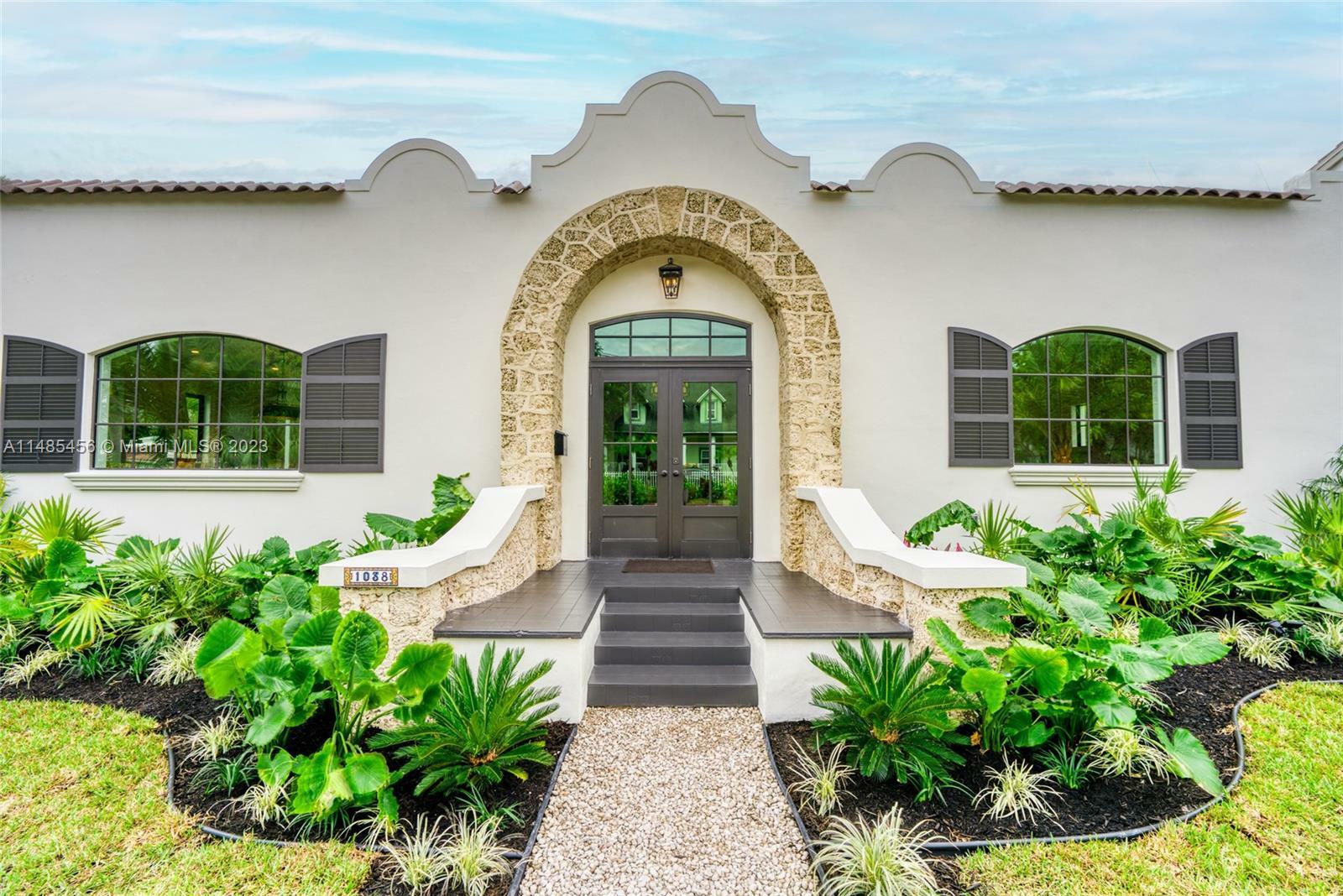Property Photo: 1038 NE 88th St FL 33138