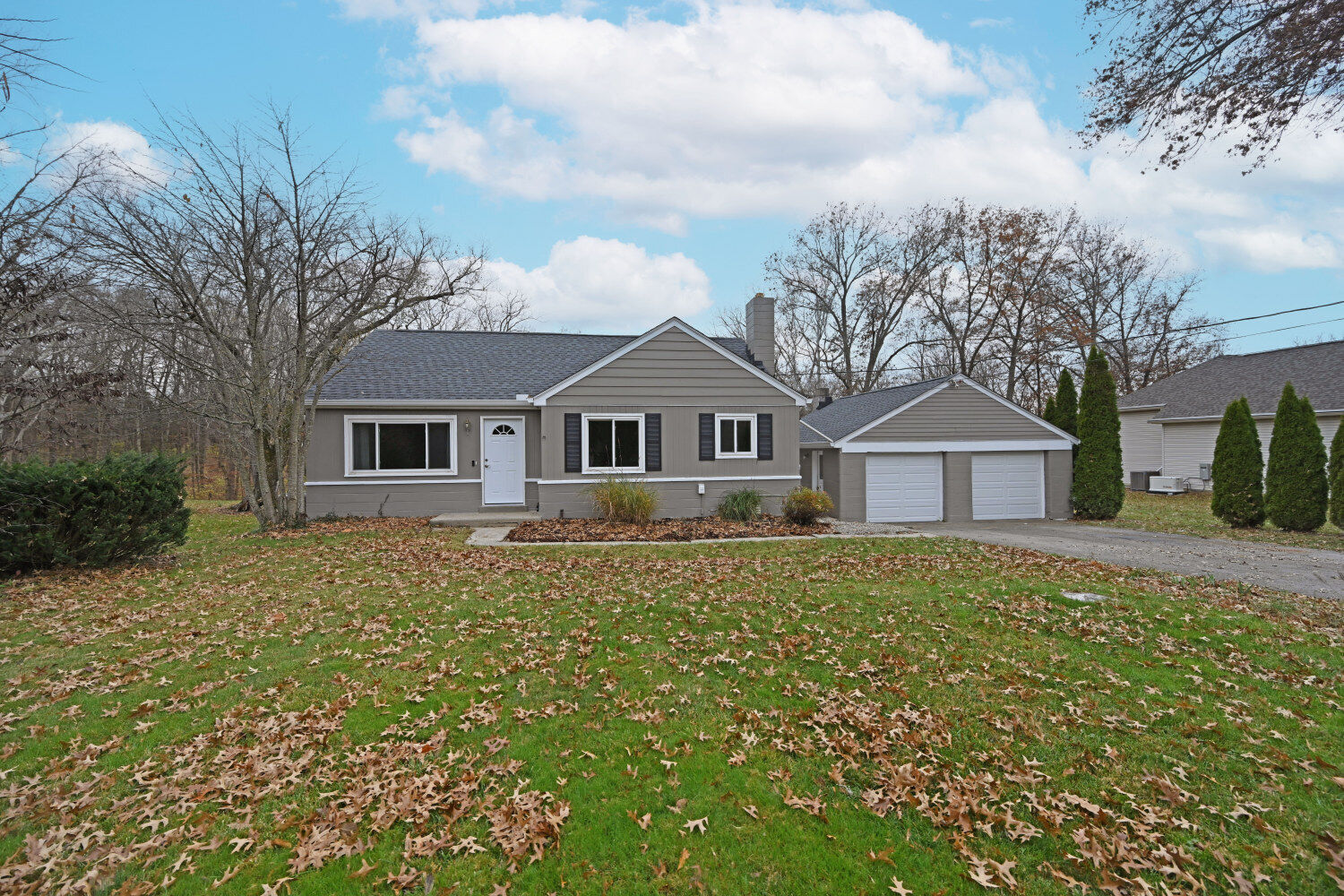 Property Photo:  6835 Oakland Road  OH 45140 