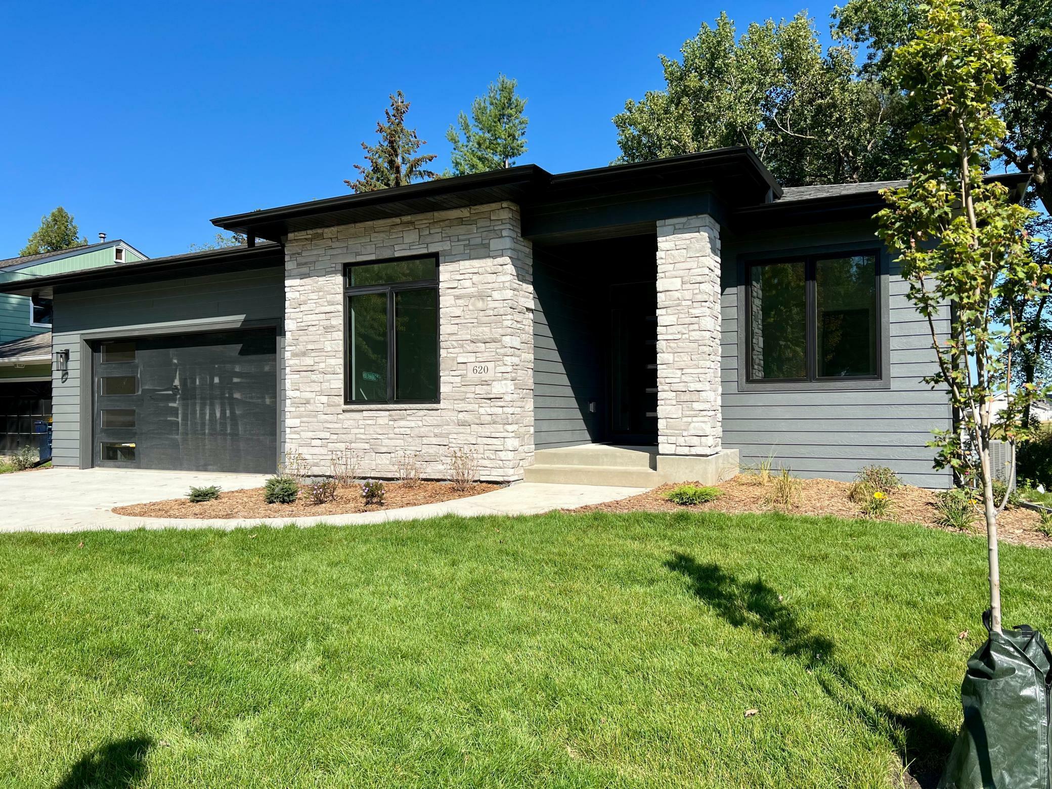 Property Photo:  620 Greenvale Avenue  MN 55057 