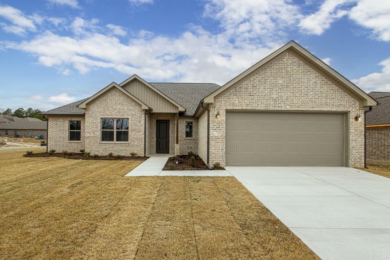 Property Photo:  5002 Springwood Circle  AR 72022 