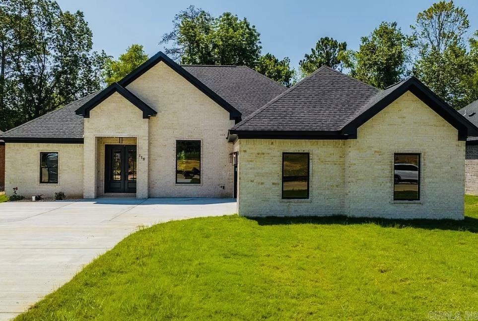 Property Photo:  118 Harmony Village Drive  AR 72015 