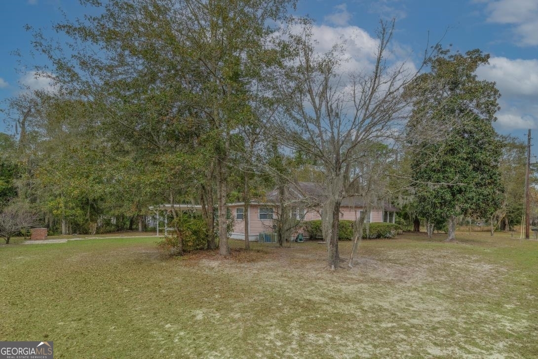 Property Photo:  1122 Clarks Bluff Road  GA 31548 