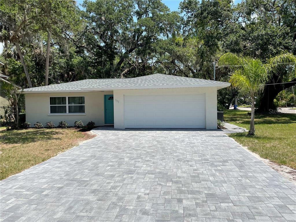 Property Photo:  111 17th Street E  FL 34208 