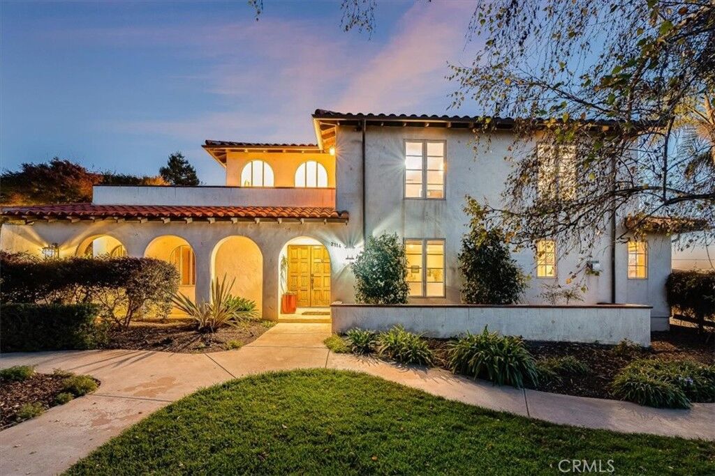 Property Photo:  2114 Fallen Leaf Drive  CA 93455 