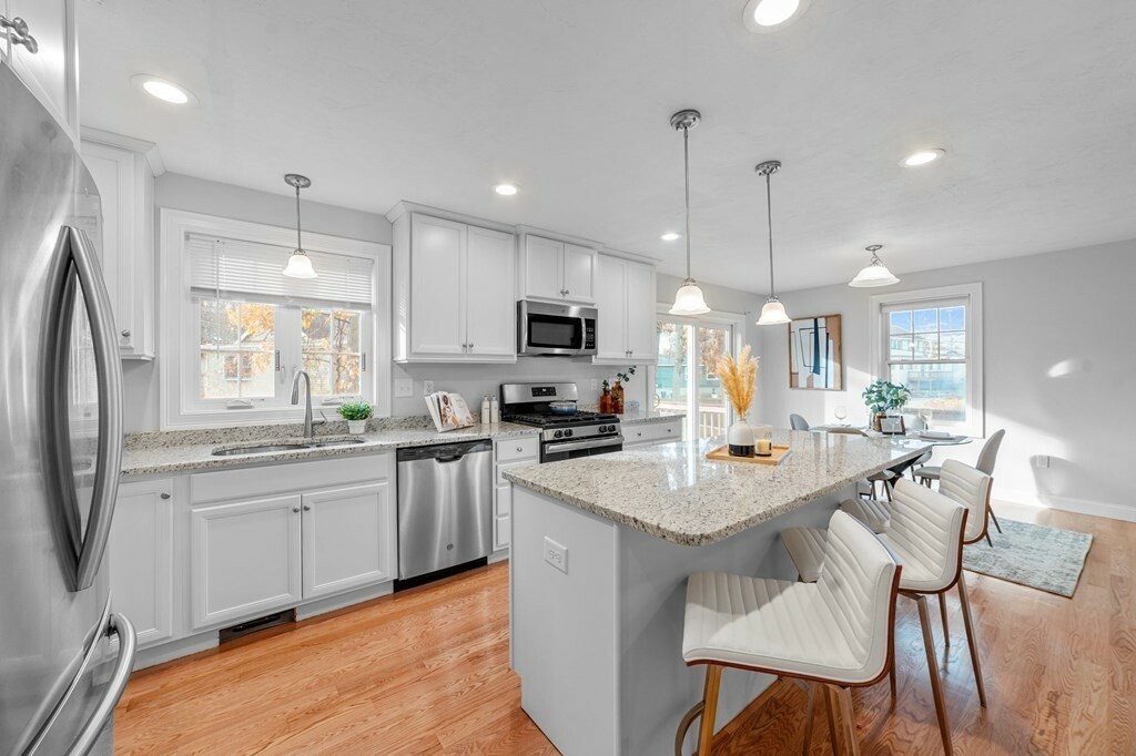 Property Photo: 5 Cottage St MA 01821