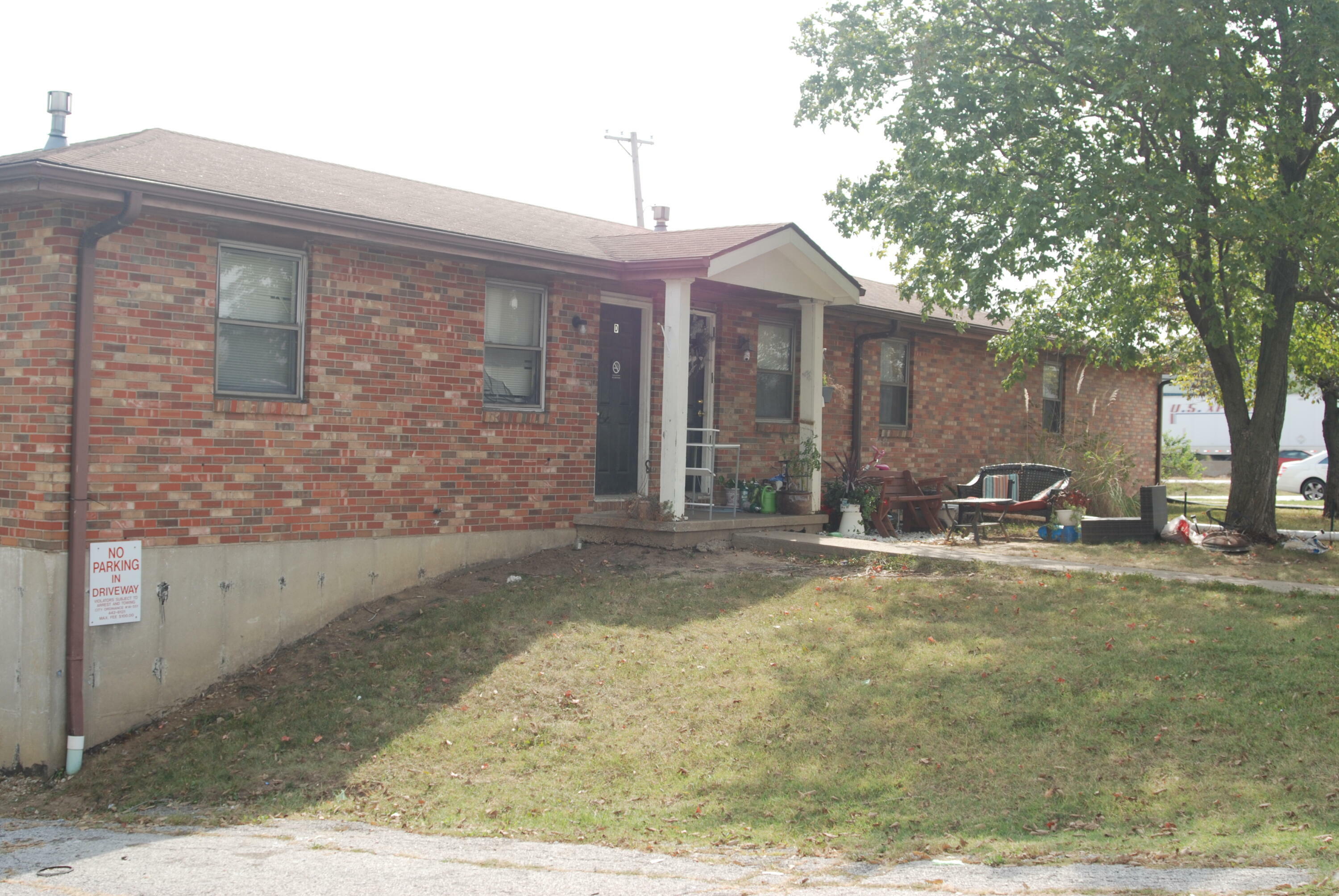 Property Photo:  2203 Clark Ln  MO 65202 