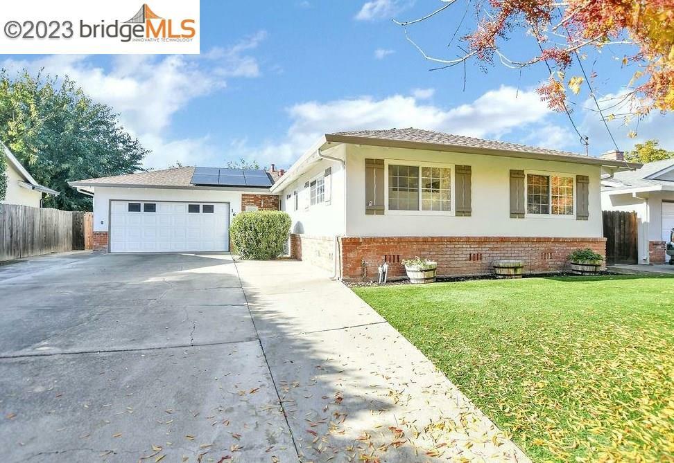 Property Photo:  161 Pippo Ave  CA 94513 