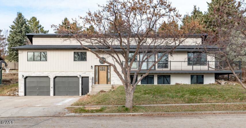 Property Photo: 3008 Ontario Lane ND 58503