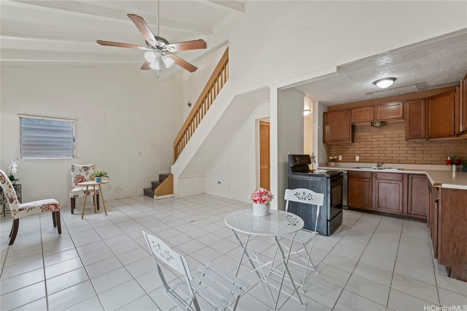 Property Photo:  87-1550 Farrington Highway C1  HI 96792 