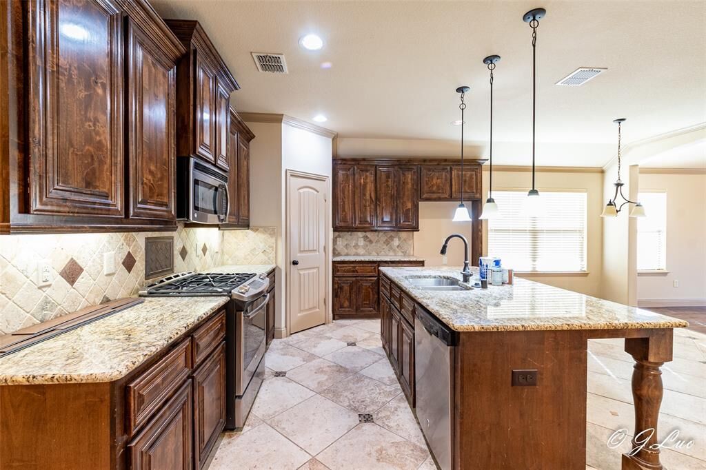 Property Photo:  3125 Granite Rock Trail  TX 75126 