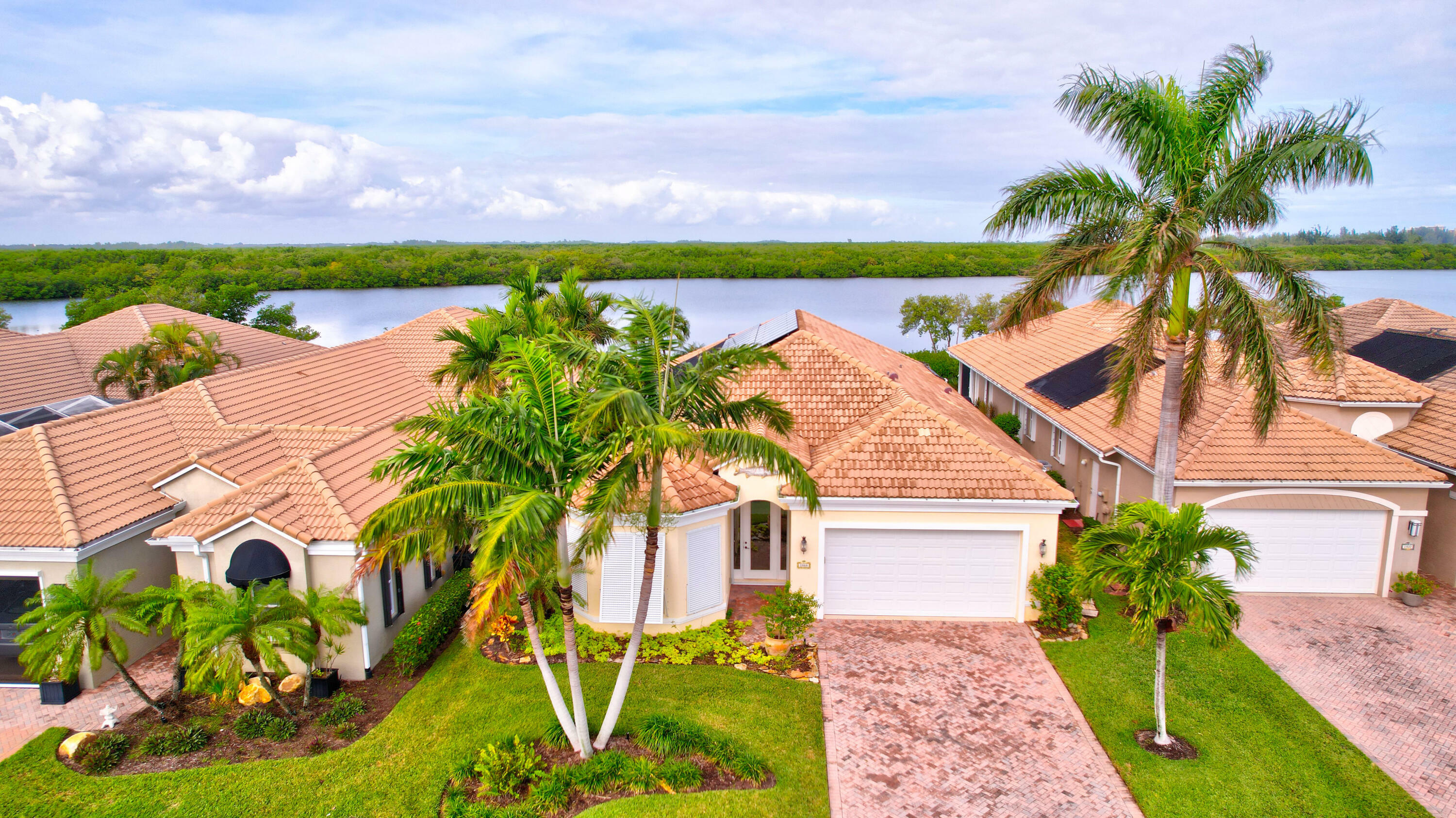 Property Photo:  1868 Wildcat Cove Drive  FL 34949 