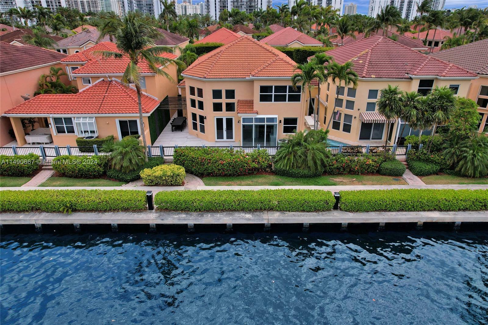 Property Photo:  3757 NE NE 208 Te.  FL 33180 
