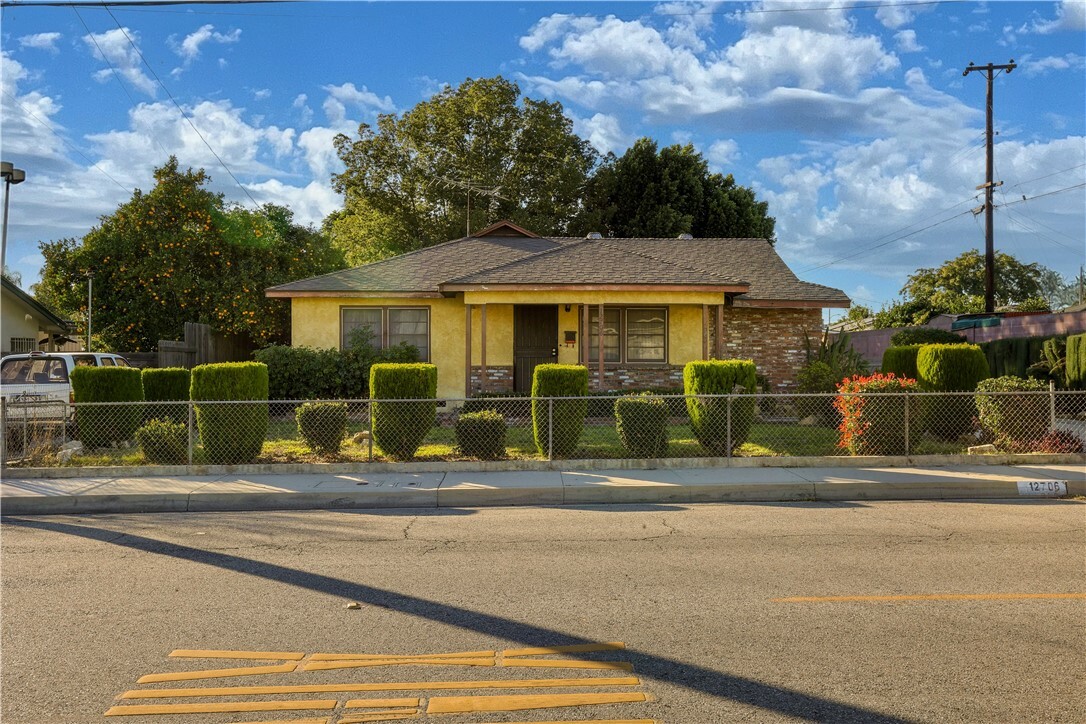 Property Photo:  12706 Yorba Avenue  CA 91710 