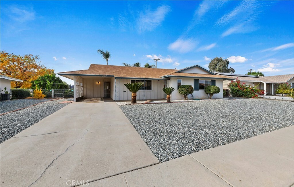 Property Photo:  28877 Thornhill Drive  CA 92586 