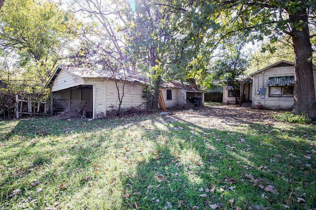 Property Photo:  406 S 30th Street  TX 75110 