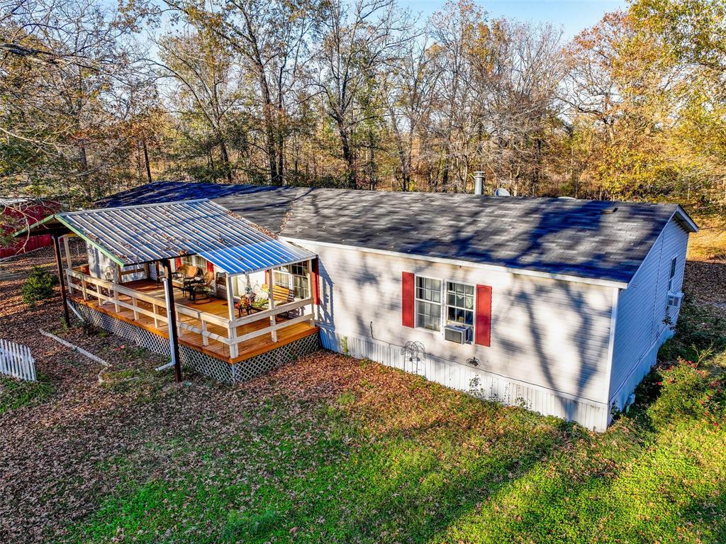 Property Photo:  1959 County Road 3524  TX 75437 