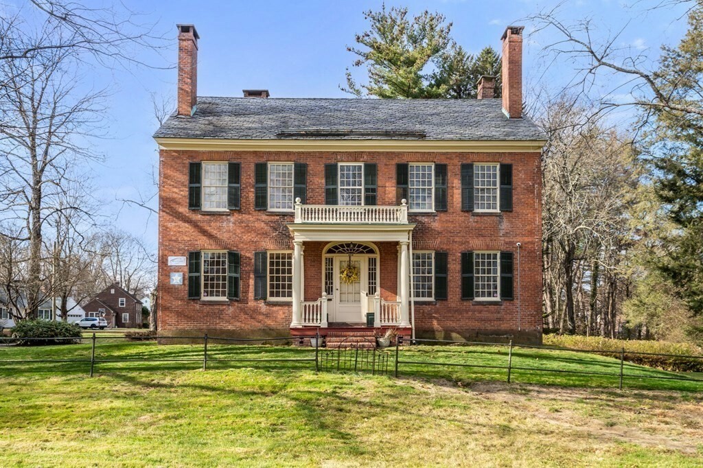 Property Photo: 418 Longmeadow St MA 01106