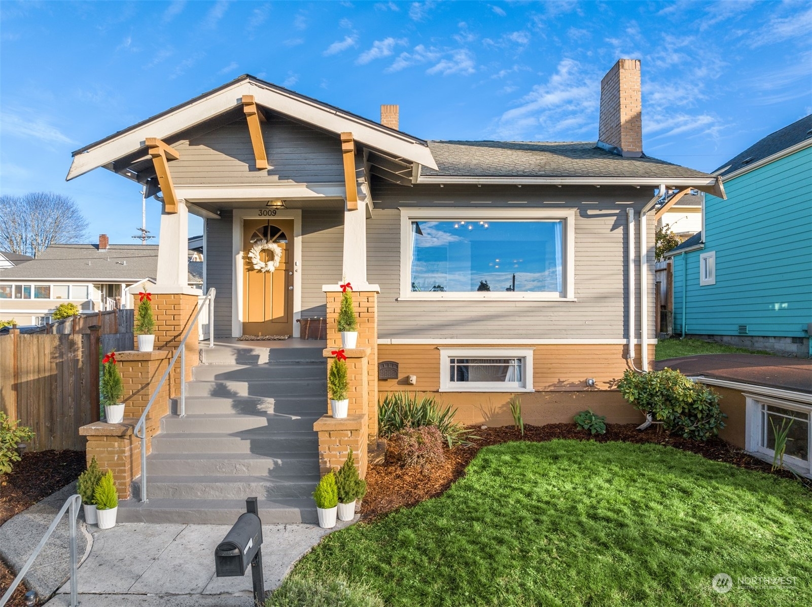 Property Photo: 3009 Gedney Street WA 98201