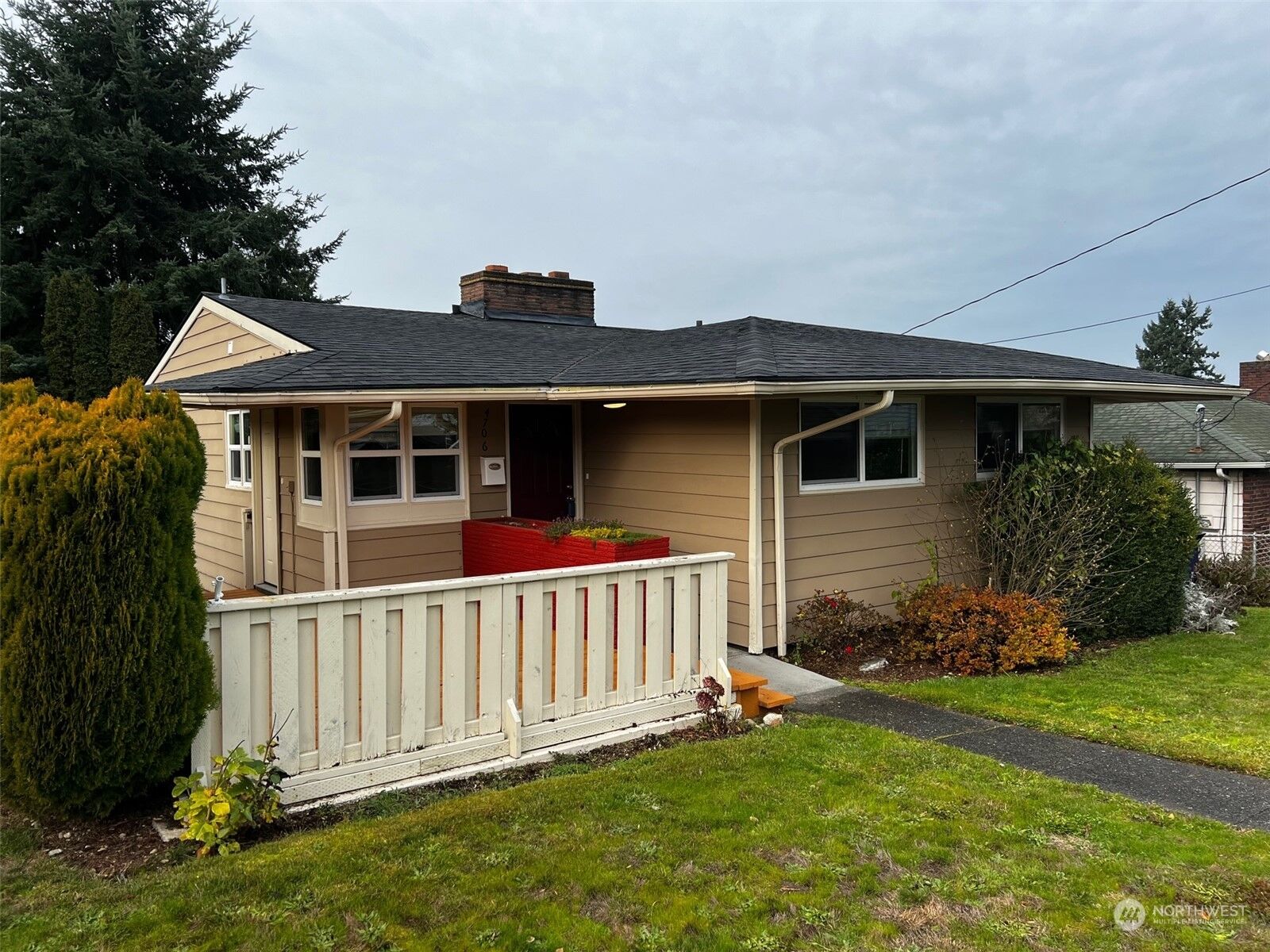 Property Photo:  4706 N Mullen Street  WA 98407 