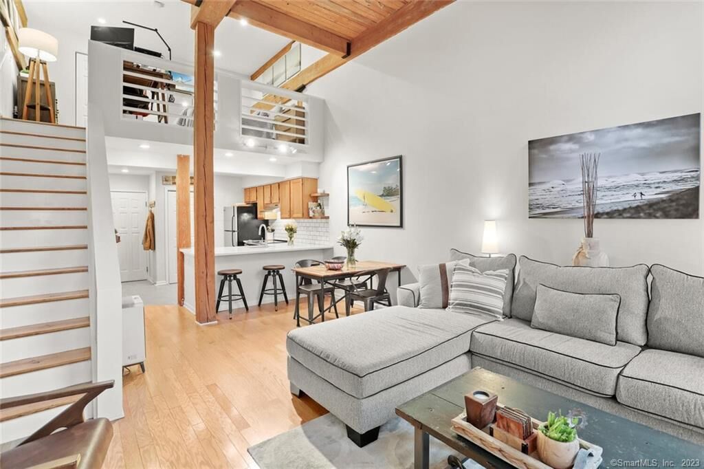 Property Photo: 25 Grand Street 107 CT 06851