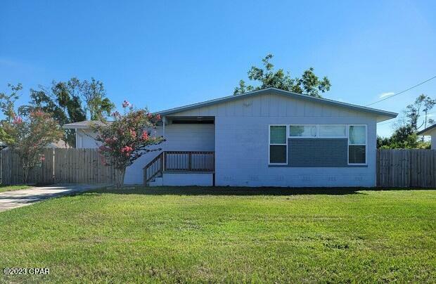 Property Photo:  1110 Yale Avenue  FL 32405 