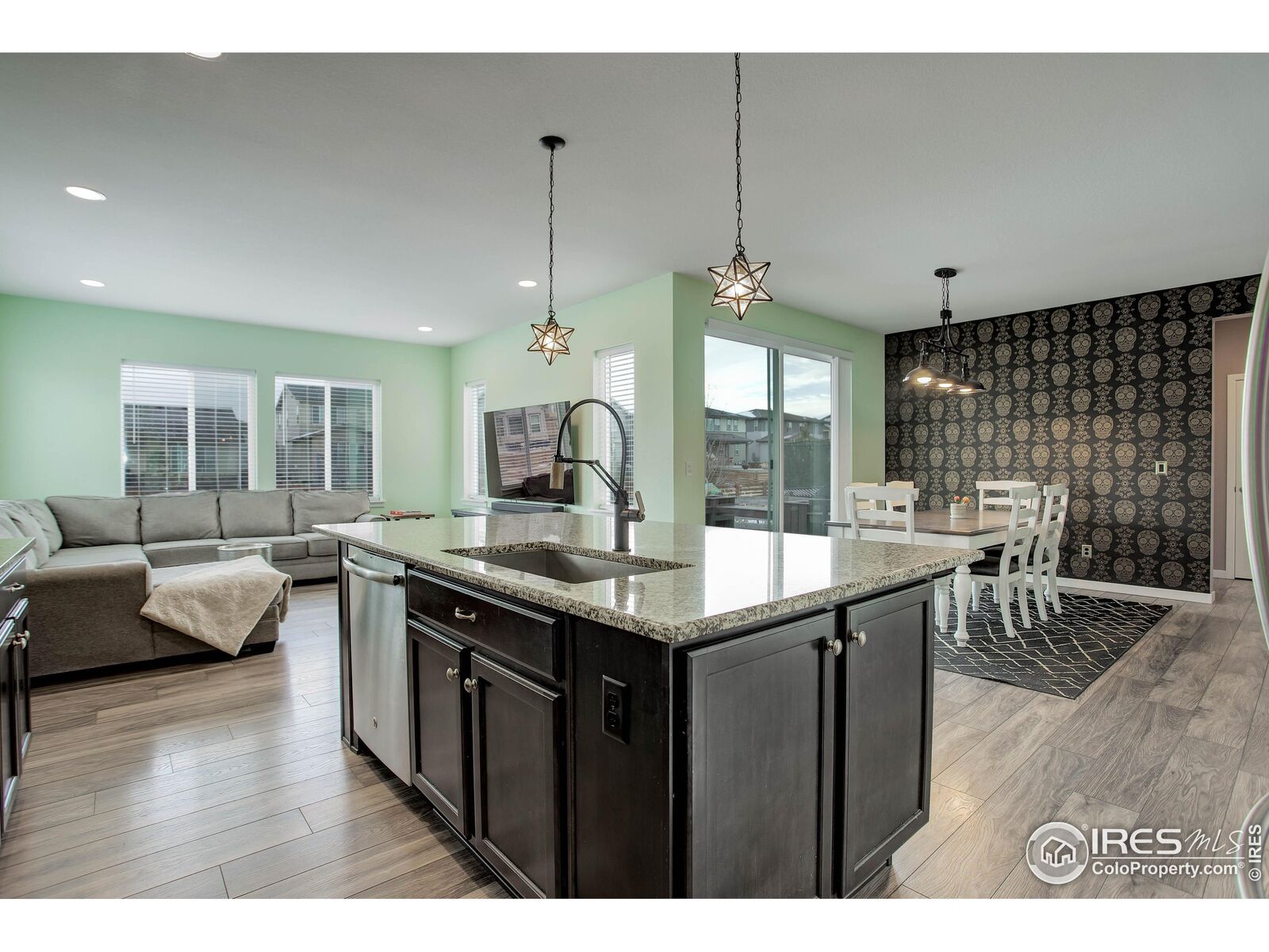 Property Photo: 937 Equinox Dr CO 80516