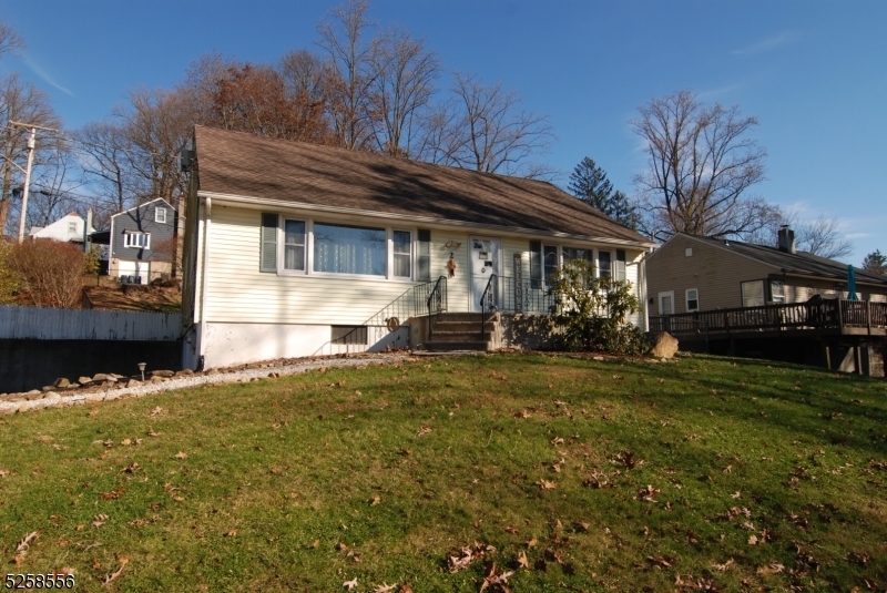 Property Photo:  2 Country Club Rd  NJ 07878 