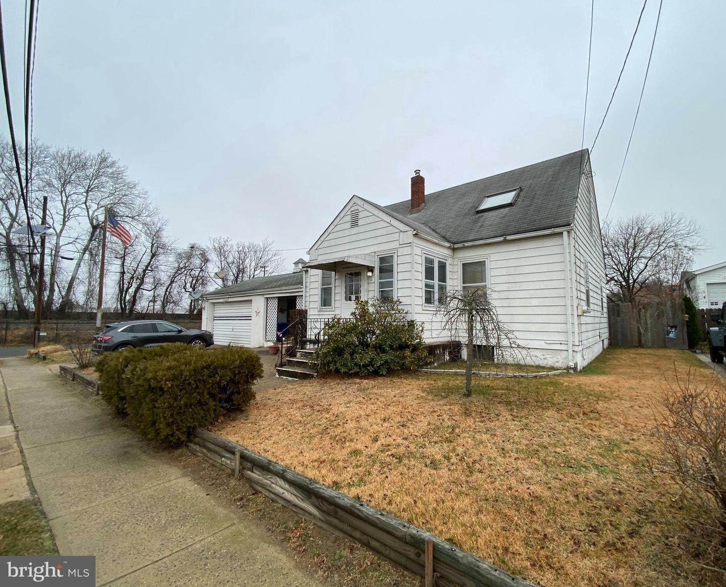 Property Photo:  14 Baird Avenue  NJ 08016 