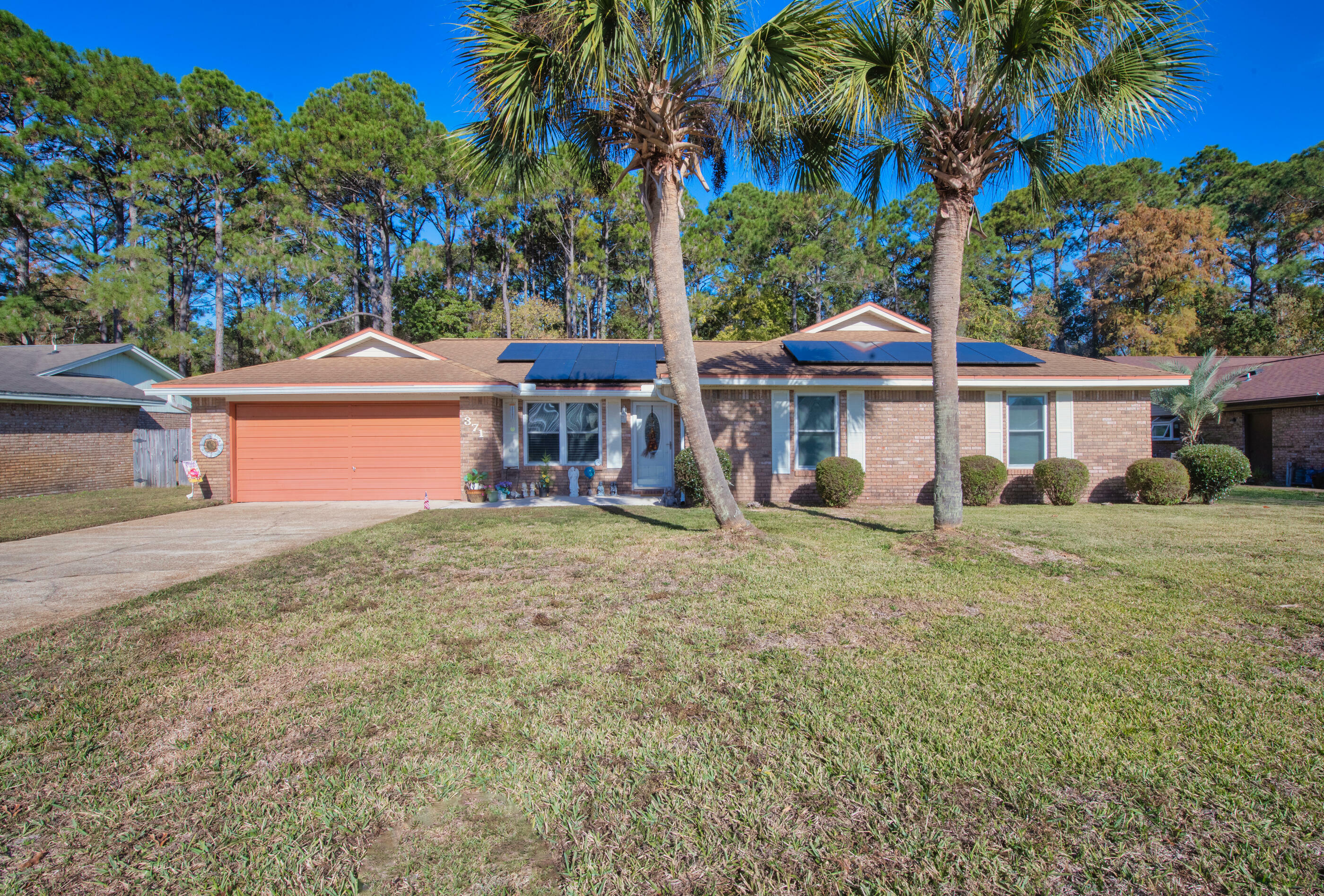 Property Photo:  371 Echo Circle  FL 32548 