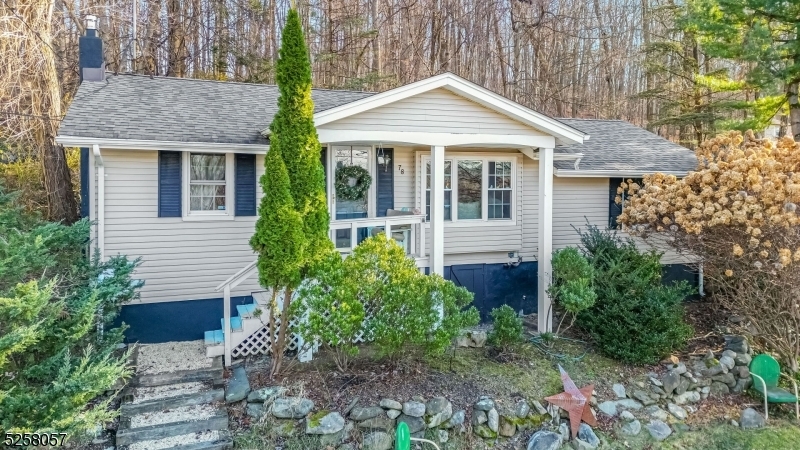 Property Photo: 78 Hilltop Trl NJ 07871