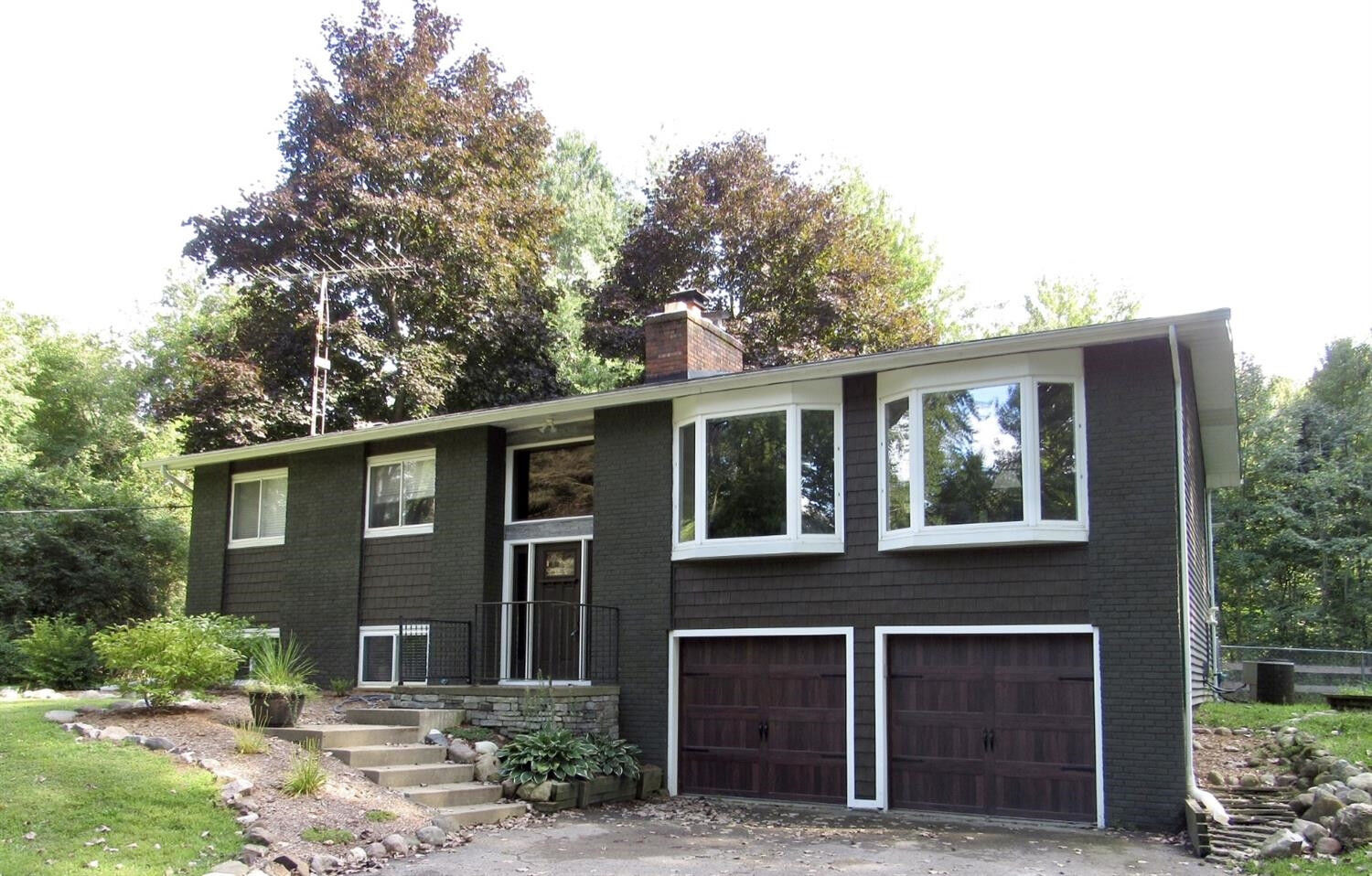 Property Photo: 828 E Five Mile Road MI 48189