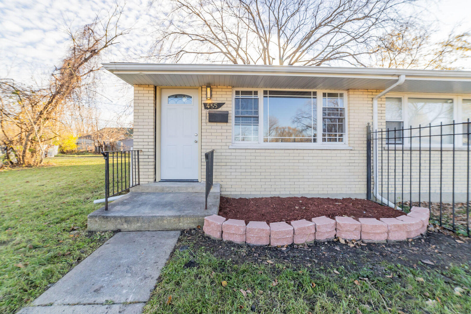 Property Photo:  455 E 133rd Street  IL 60827 