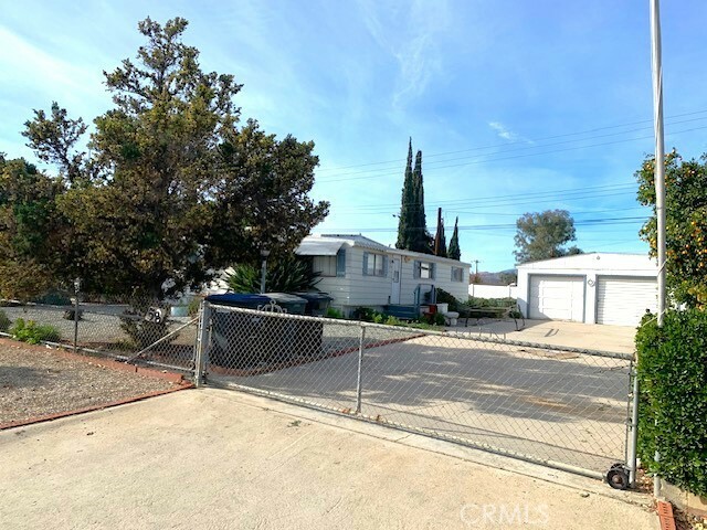 Property Photo: 58 Bond Drive CA 92570